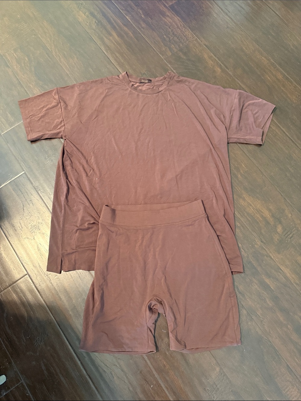 nuuds Women's Athletic Tee and Biker Short Set in Brown